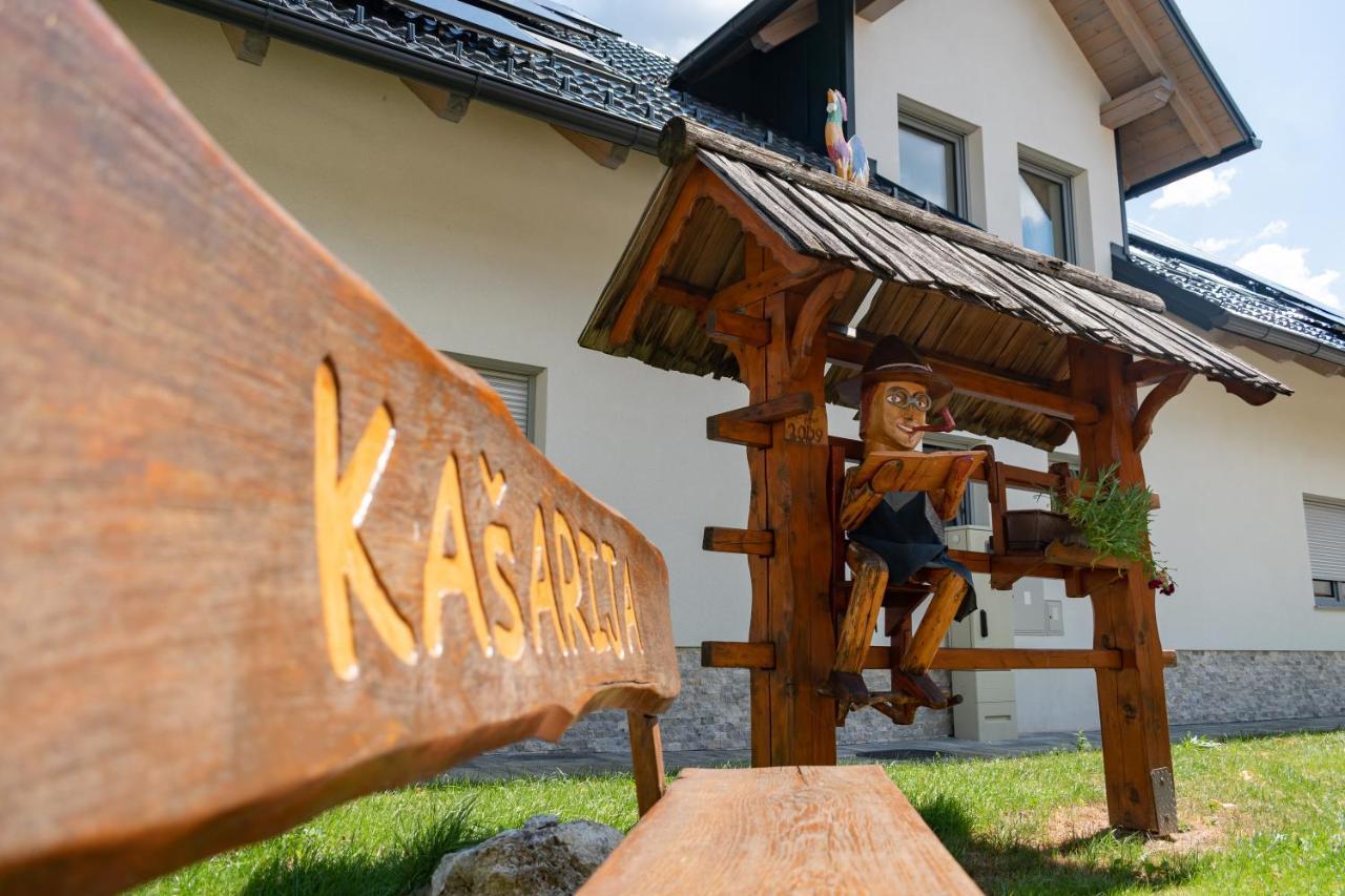 Prima Countryside Apartments Zirovnica Buitenkant foto