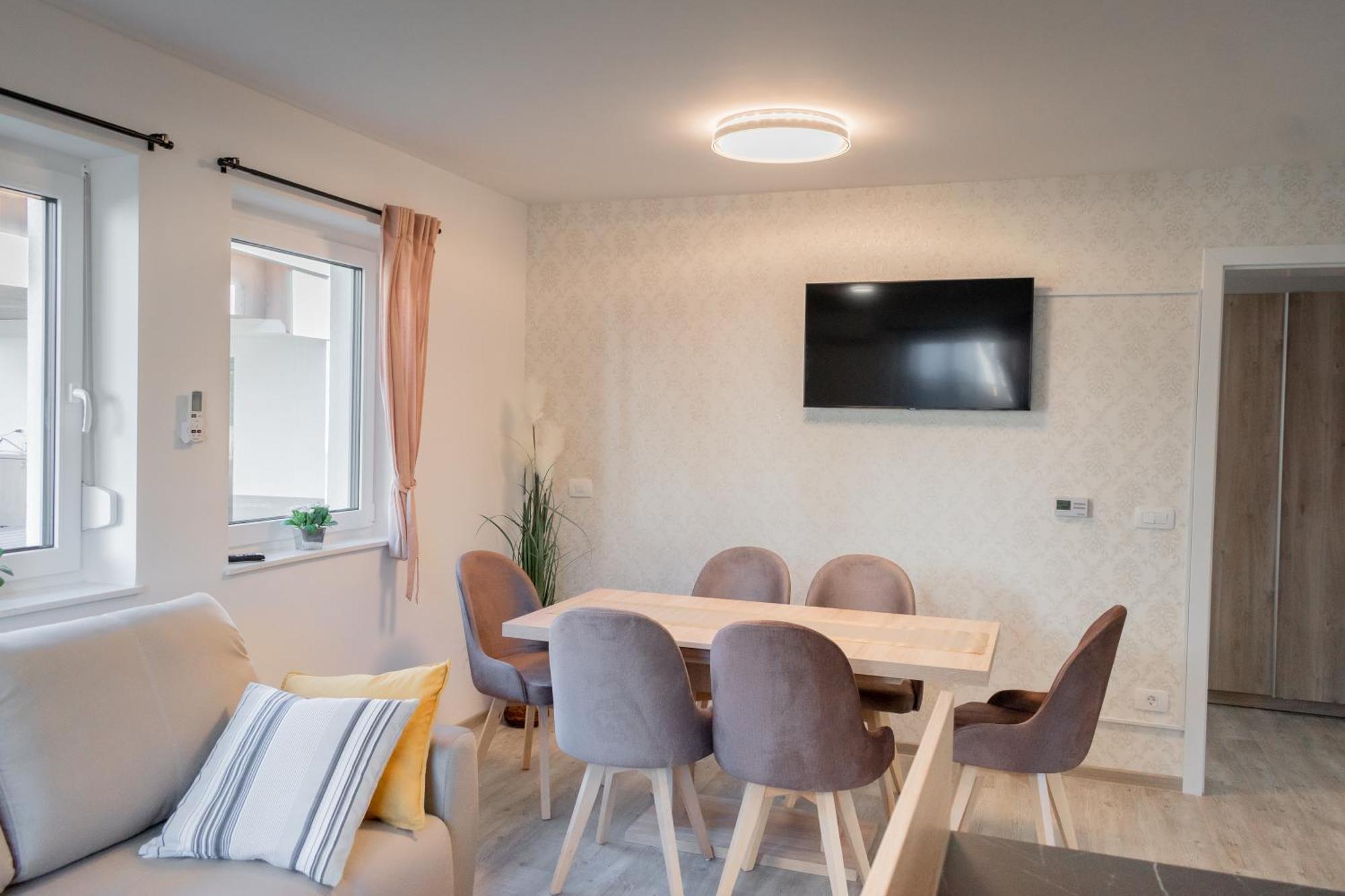 Prima Countryside Apartments Zirovnica Kamer foto
